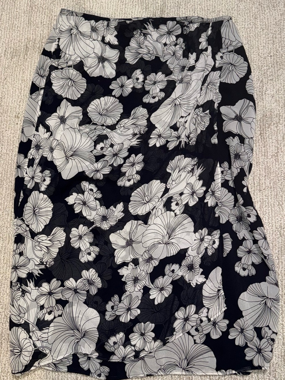 Black & White Floral Pencil Skirt